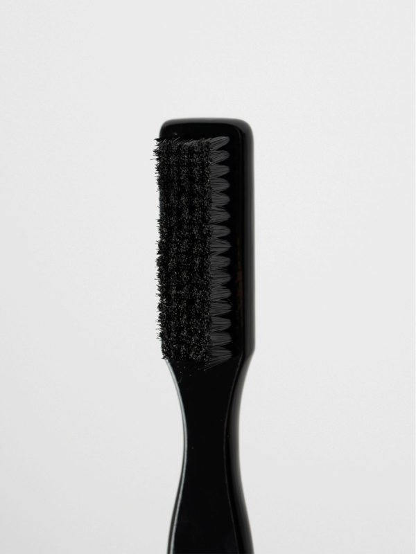 Barbering Store - Petite Brosse fade en bois